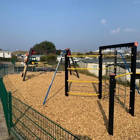 Playa Direct Aan Zee In IJmuiden